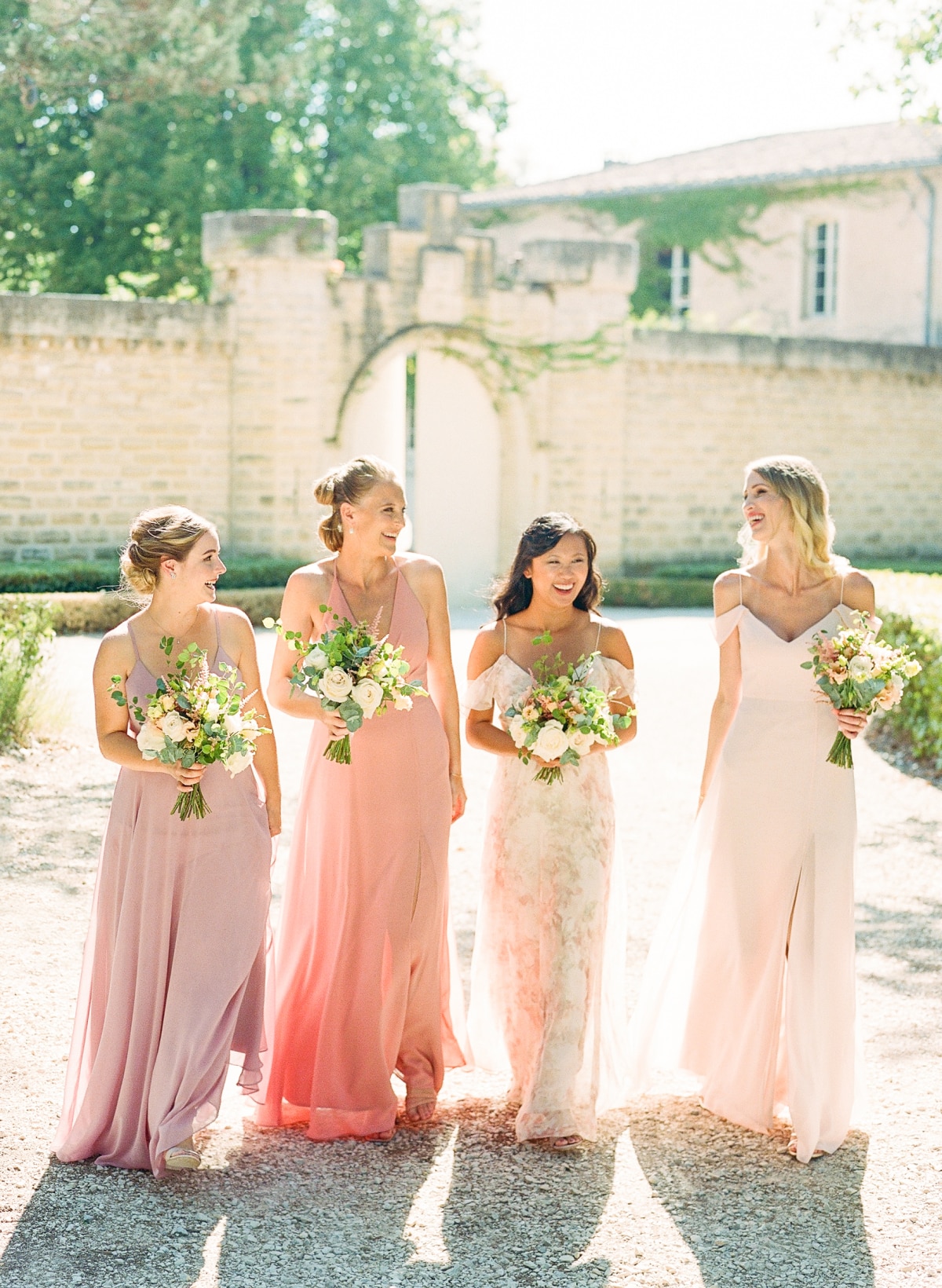 Chateau Martinay bridesmaids - Wedding Planner Provence